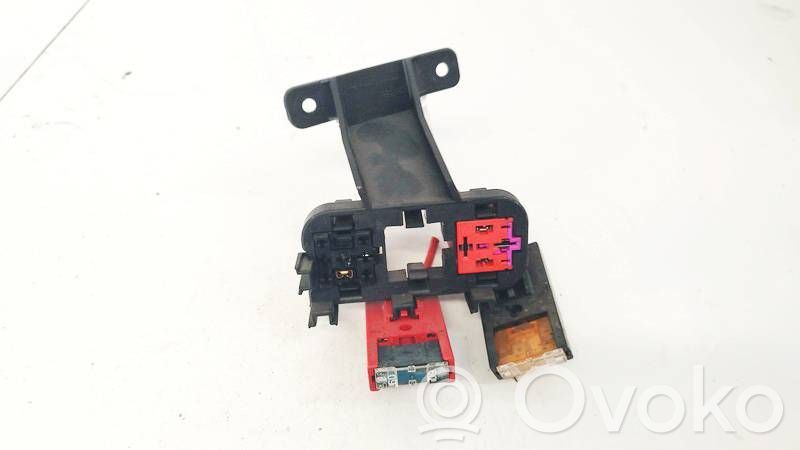 Audi A6 S6 C5 4B Set scatola dei fusibili 