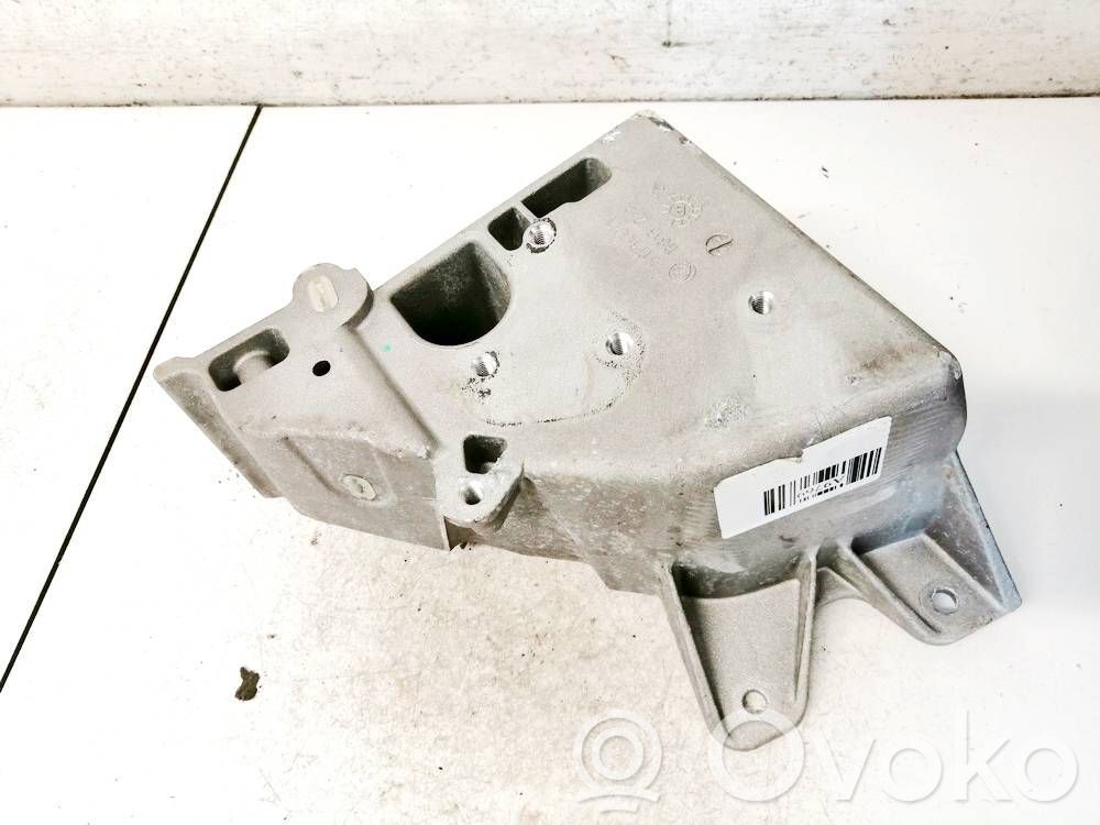 Fiat Croma Engine mounting bracket 