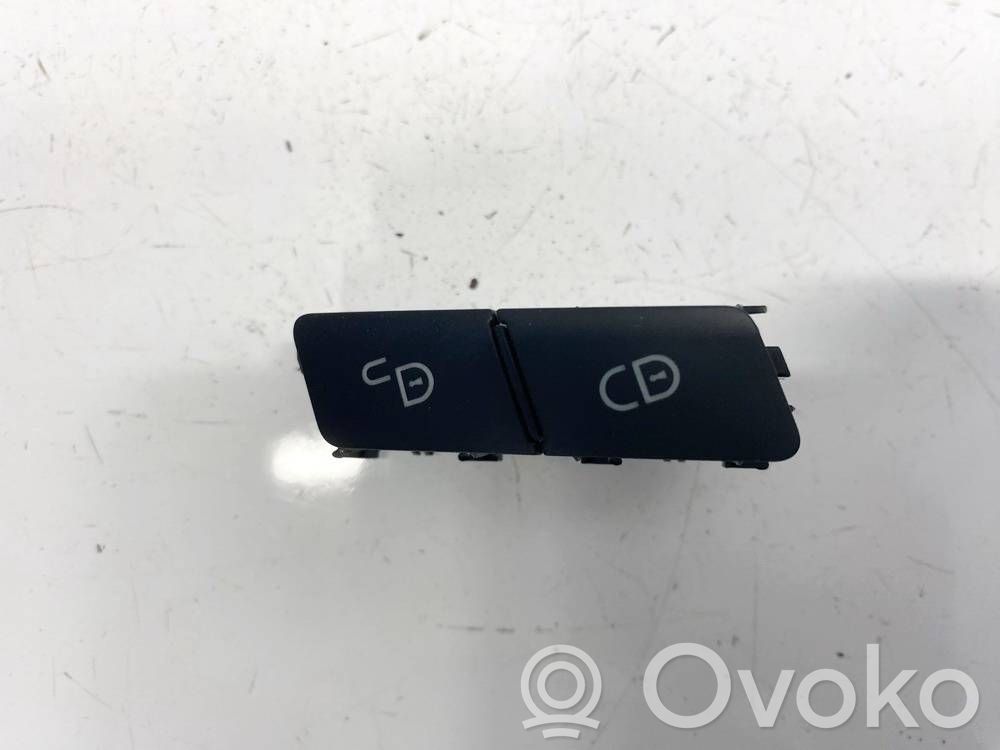 Mercedes-Benz C W204 Buton comutator închidere centralizată 
