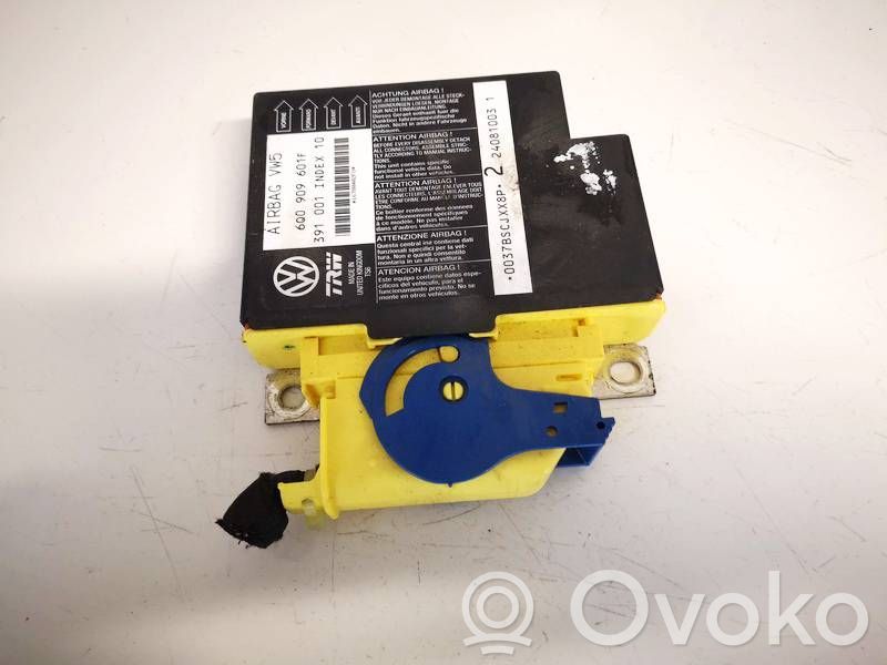 Volkswagen Polo IV 9N3 Sterownik / Moduł Airbag 