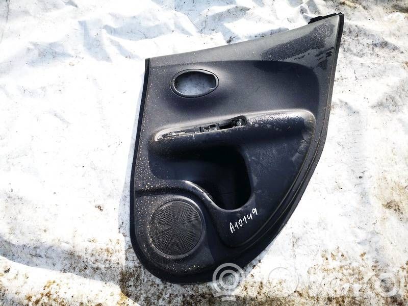 Nissan Juke I F15 Rivestimento del pannello della portiera posteriore 