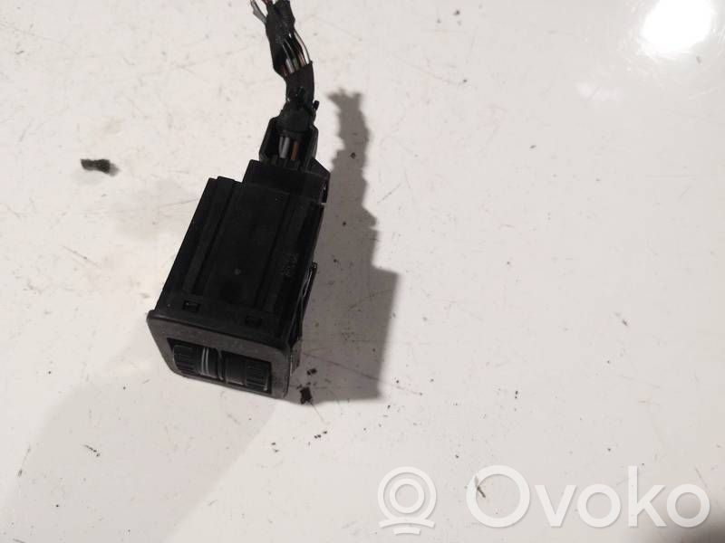 Bouton commande réglage hauteur de phares