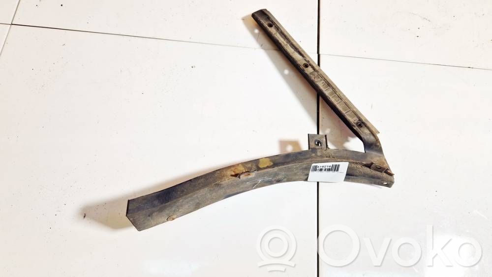 Volkswagen PASSAT B5 Staffa di rinforzo montaggio del paraurti posteriore