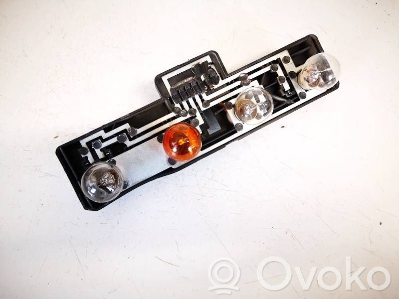 Skoda Octavia Mk1 (1U) Portalampada fanale posteriore 
