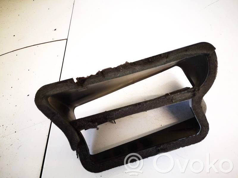 Volkswagen Golf IV Parte del condotto di aspirazione dell'aria