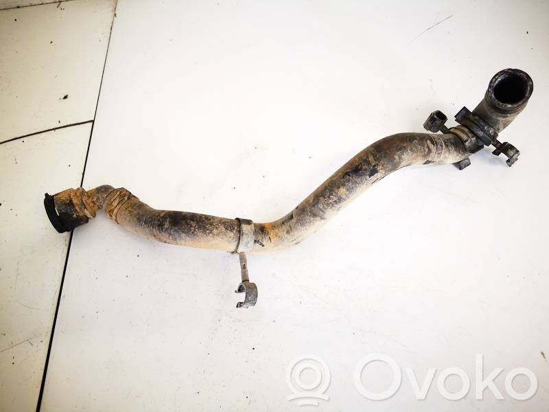 Volkswagen Golf IV Tubo flessibile del liquido di raffreddamento del motore