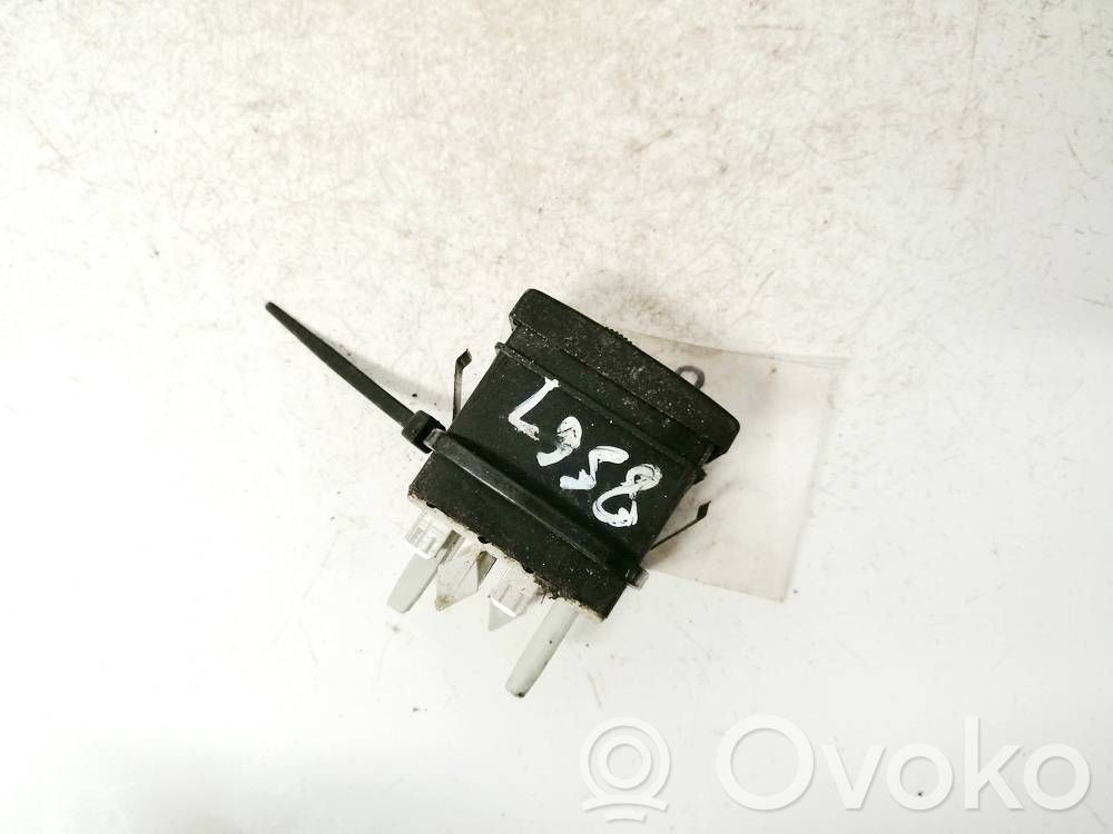 Audi A4 S4 B5 8D Bouton commande réglage hauteur de phares