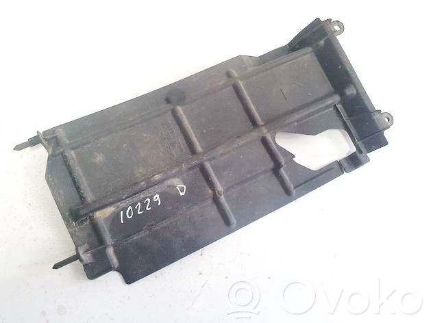 Toyota Yaris Osłona dolna silnika 