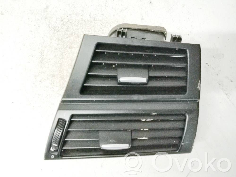 BMW X5 E70 Rejilla de ventilación central del panel 