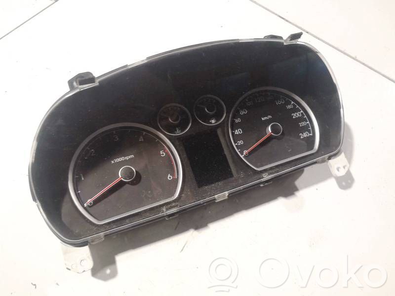 Hyundai i30 Vitezometru (grup de instrumente) 