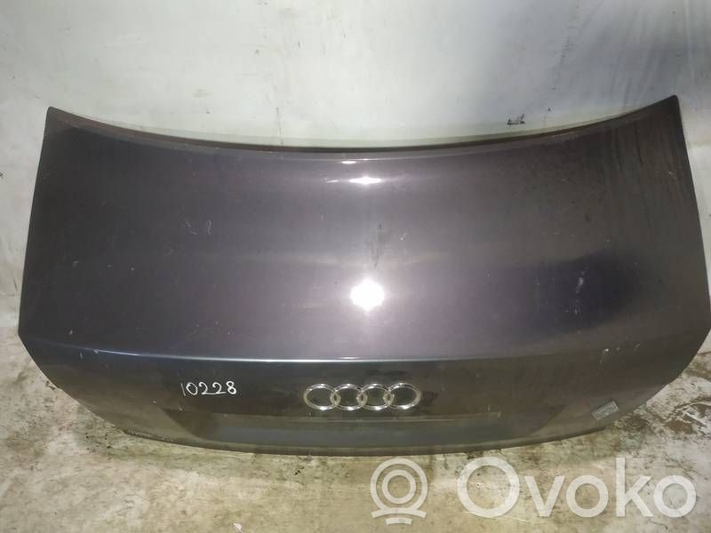 Audi A4 S4 B6 8E 8H Couvercle de coffre 