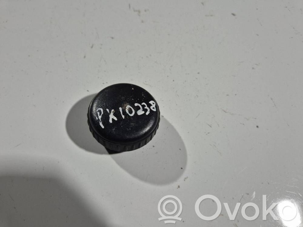 Fiat Stilo Capac lateral scaun spate jos 