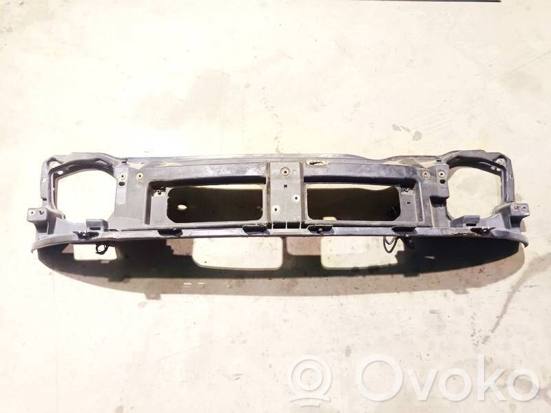 Opel Vivaro Pannello di supporto del radiatore