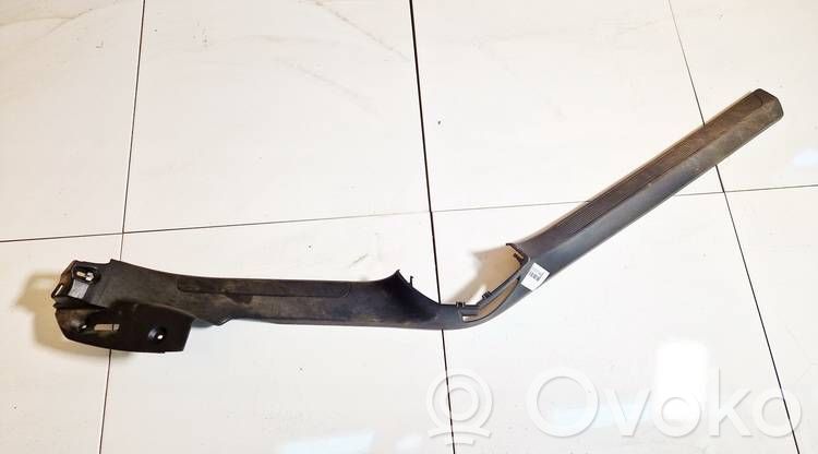 Volkswagen PASSAT B6 Copertura del rivestimento del sottoporta anteriore 