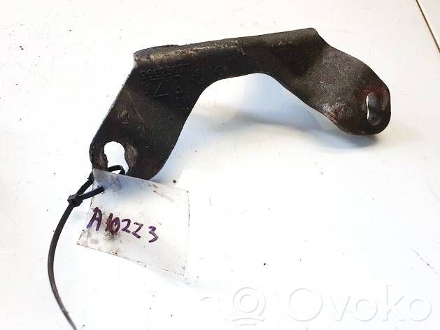 Chevrolet Captiva Engine mounting bracket 