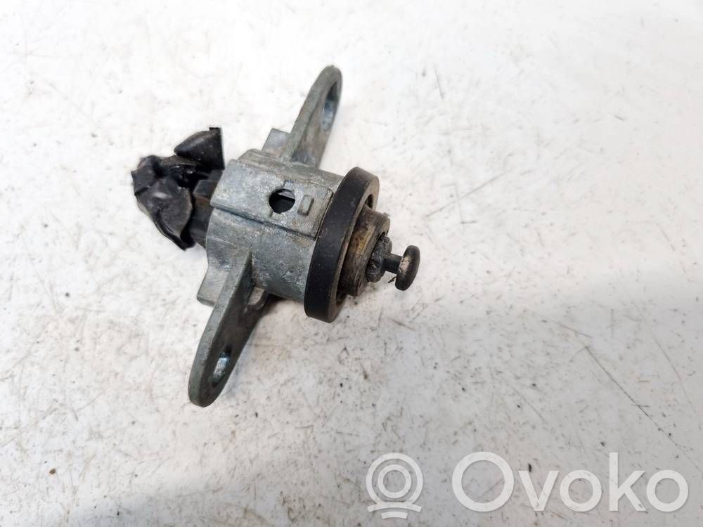 Opel Astra F Interruttore del pedale del freno