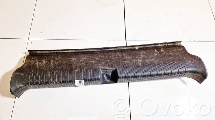 Opel Astra G Inne elementy wykończenia bagażnika 