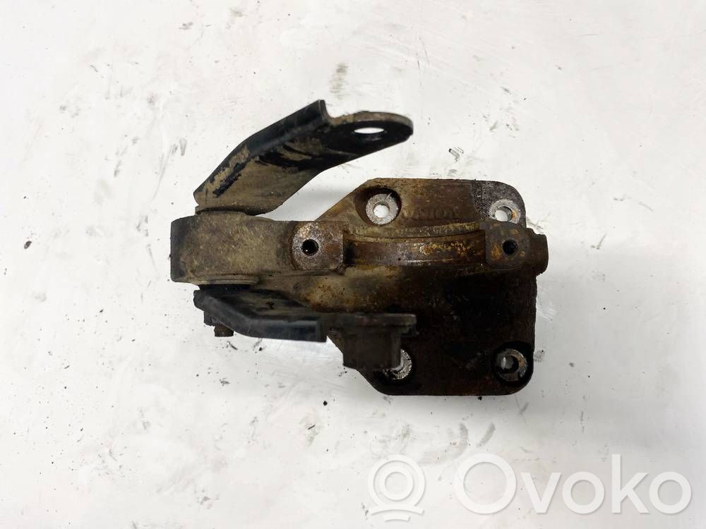 Engine mounting bracket   30787842,30671219,30787842,6G926P082AD