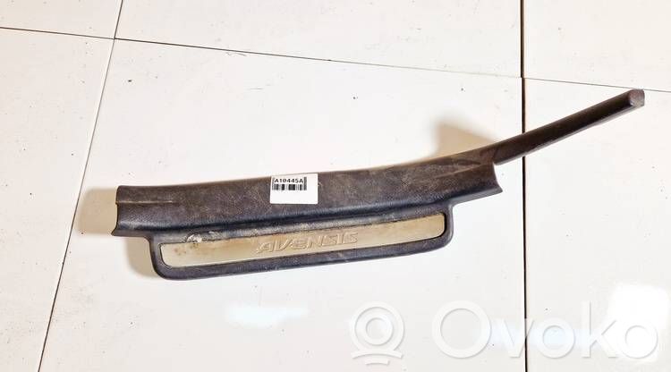 Toyota Avensis T250 Capac prag spate 