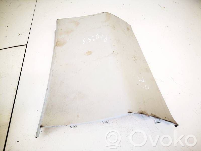 Capac stâlp (D) (inferior)   5L6867245A,5L6867245A