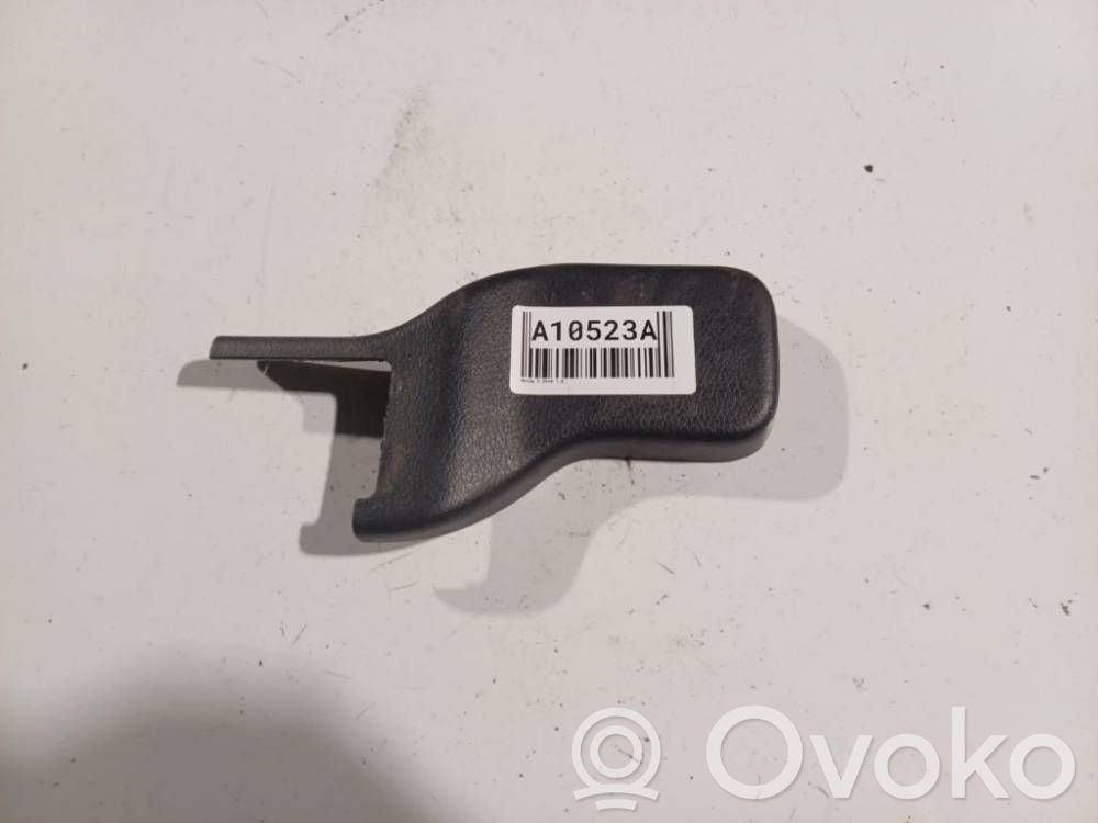 Mazda 3 II Otros repuestos del interior 