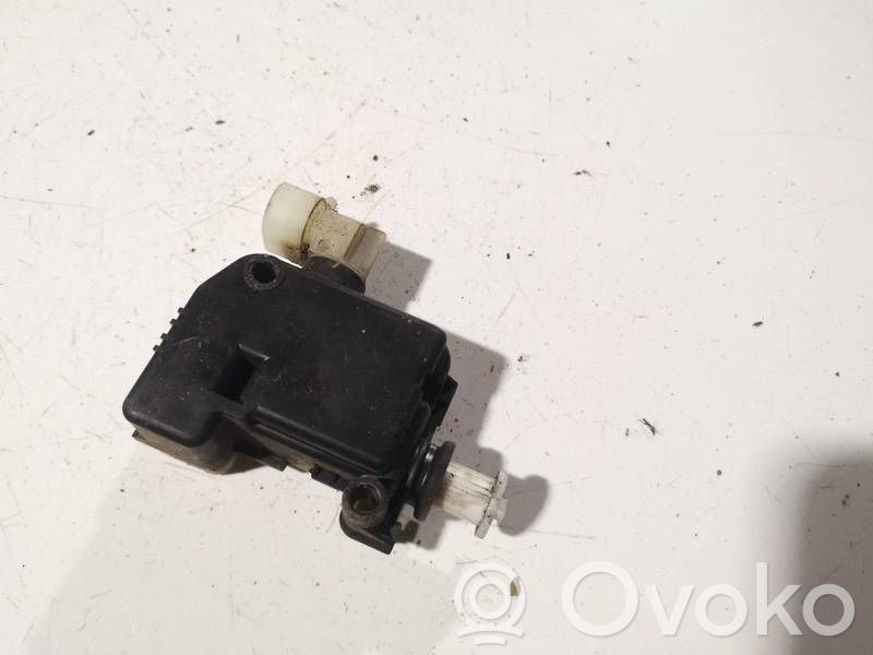 Opel Insignia A Motorino della chiusura centralizzata 