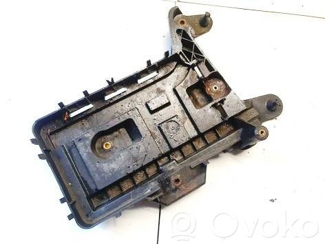 Skoda Octavia Mk2 (1Z) Vassoio scatola della batteria