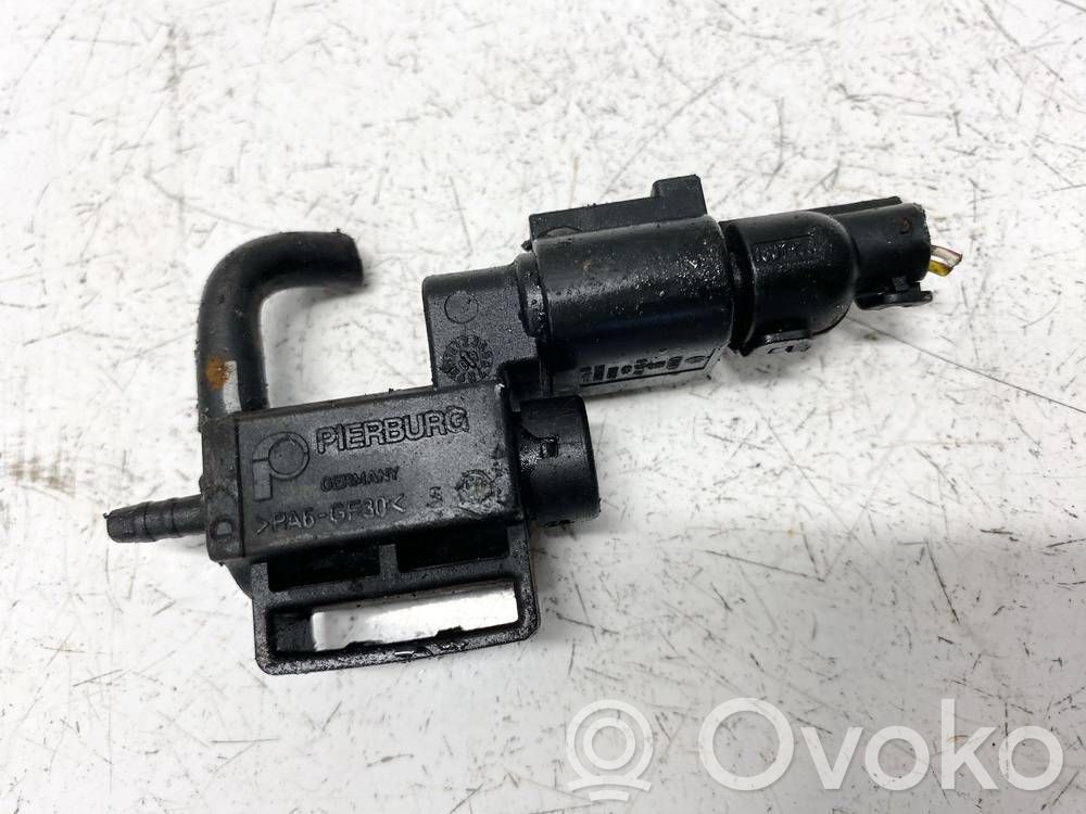 Audi Q5 SQ5 8R Solenoid supapă turbosuflantă 