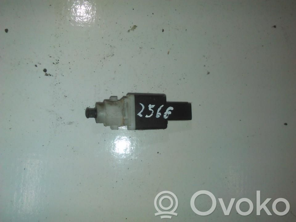 Hyundai Accent Interruttore del pedale del freno 