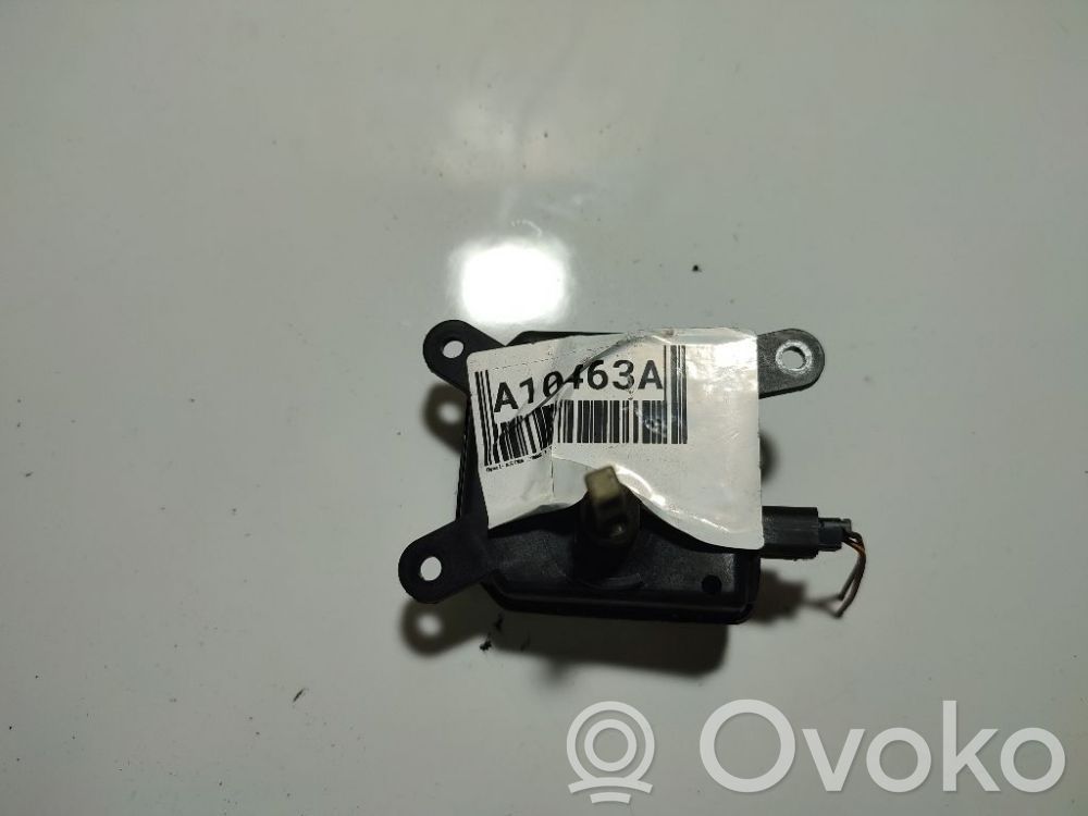Opel Astra H Motorino attuatore aria