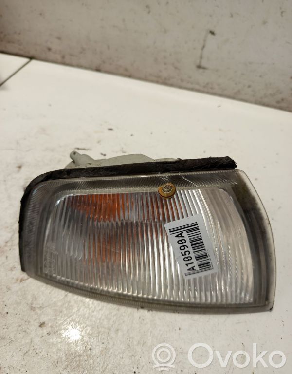 Mitsubishi Colt Piloto intermitente delantero 