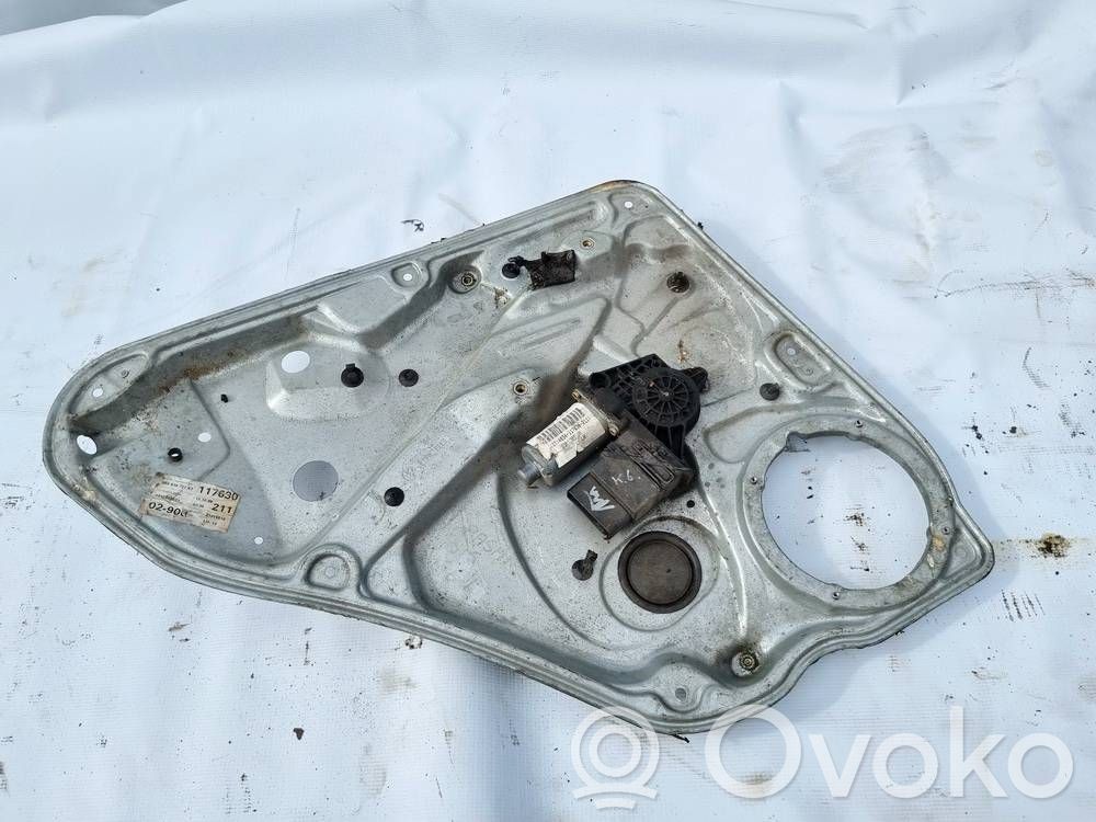 Volkswagen PASSAT B5 Macara ușă glisantă cu motor 