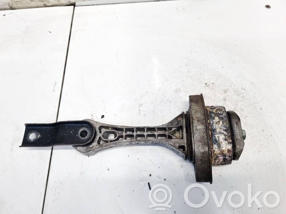 Volkswagen Golf IV Supporto di montaggio del motore 