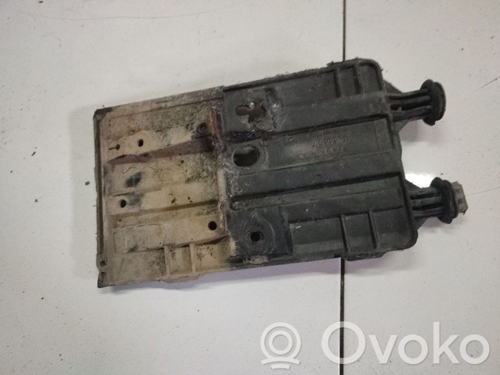 Volvo S70 V70 V70 XC Support boîte de batterie