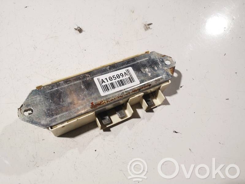 Opel Omega B1 Unitate control antenă 