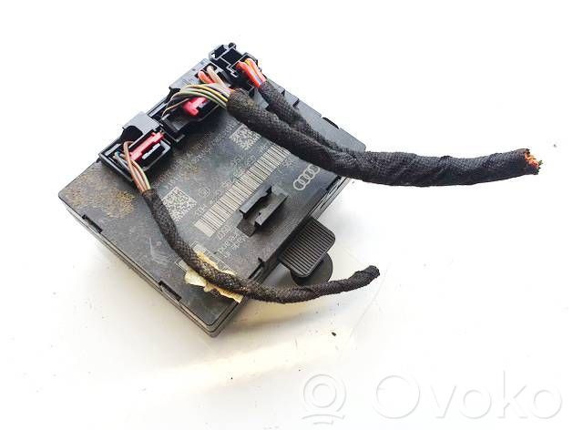 Unitate/modul comandă uși   4G8959795J,4G8959795G,4G8959795G,4G8959795J