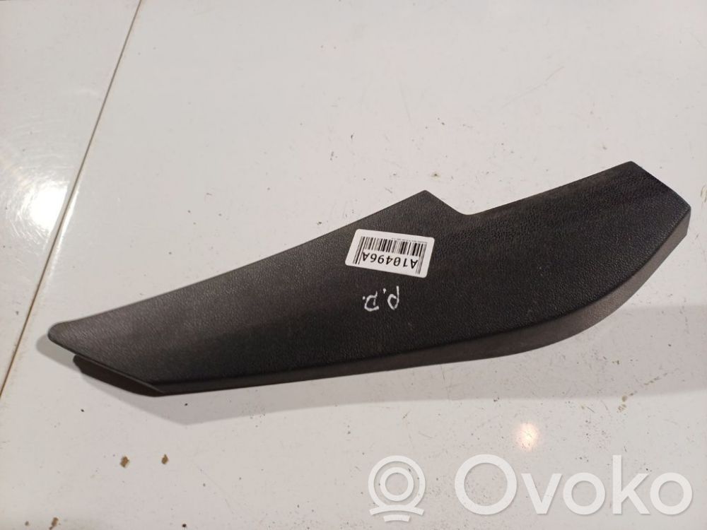 Mercedes-Benz B W245 Altro elemento di rivestimento della portiera anteriore