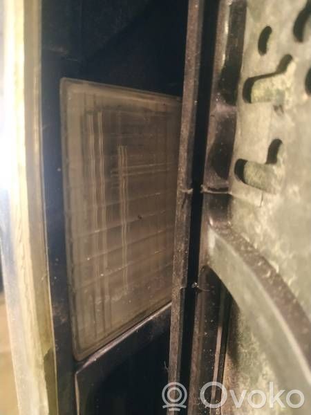 Éclairage de plaque d'immatriculation