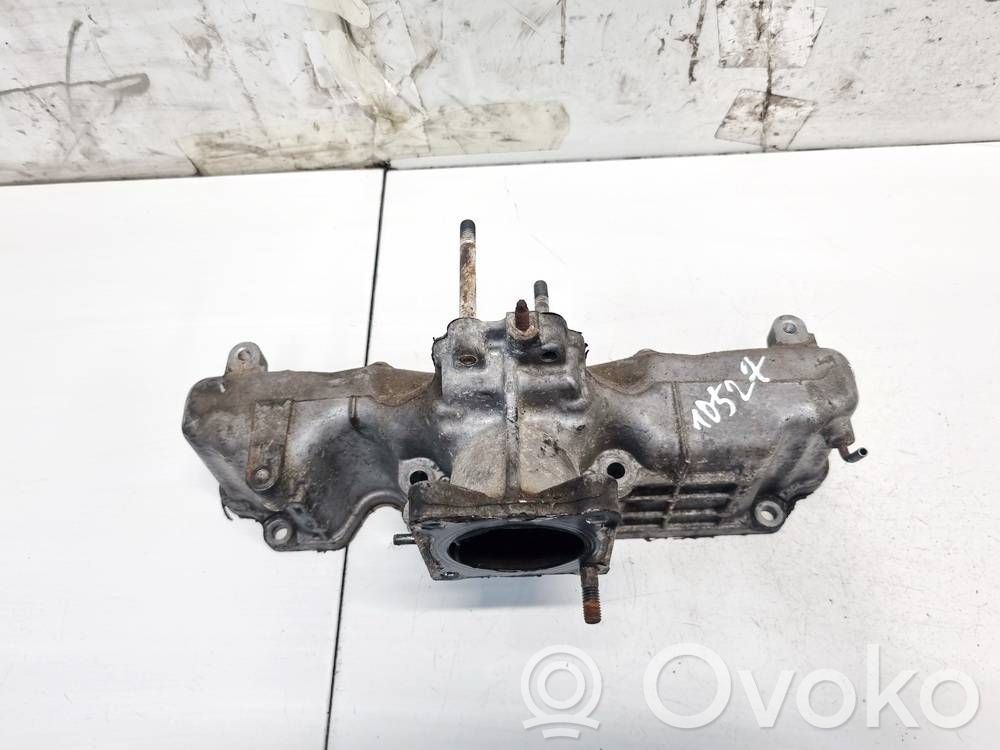 Toyota RAV 4 (XA30) Collettore di aspirazione