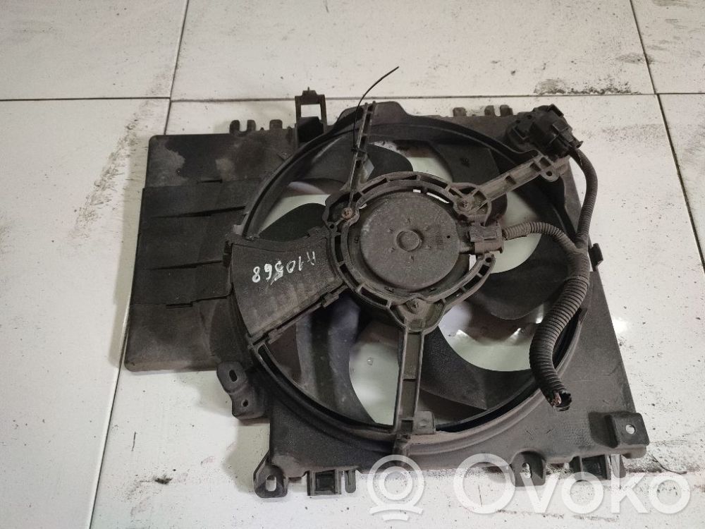 Nissan Note (E11) Диффузор 