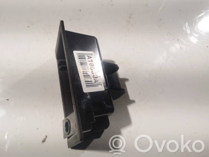 Glove box   511682255299,511682255299,511682255299,511682255299