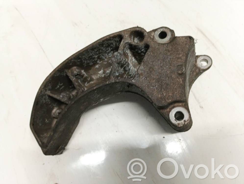 Mercedes-Benz A W169 Suport motor 