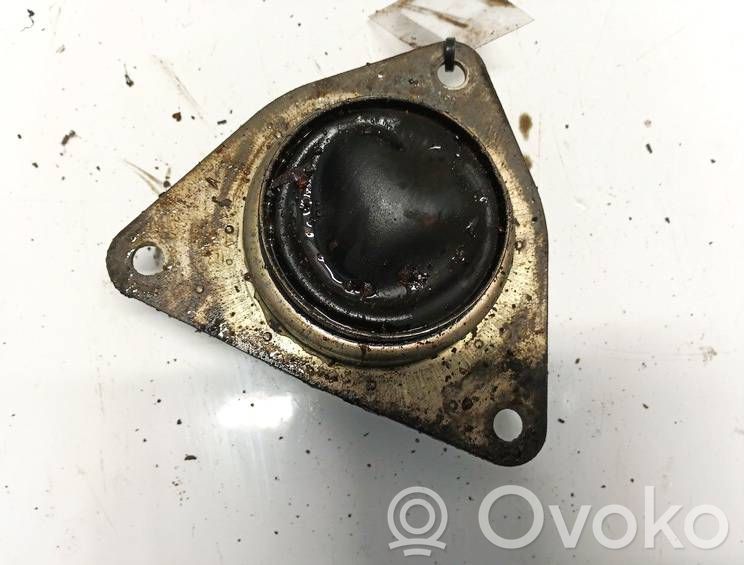 Renault Espace III Engine mount bracket 