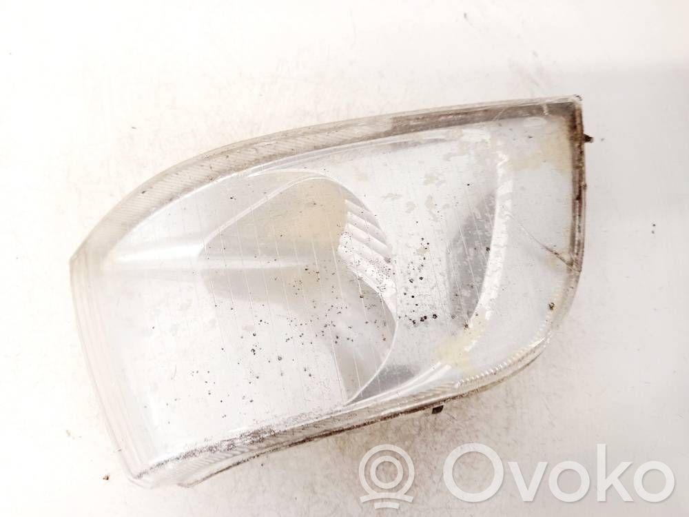 Volvo S40, V40 Kierunkowskaz przedni 