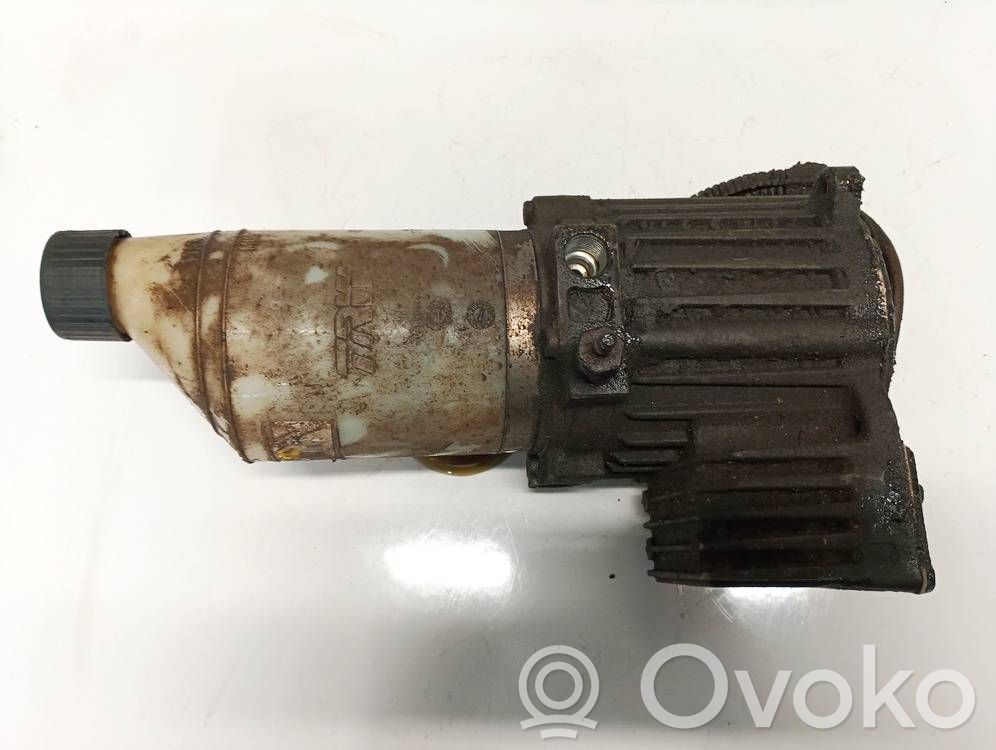 Opel Astra G Ohjaustehostimen pumppu 