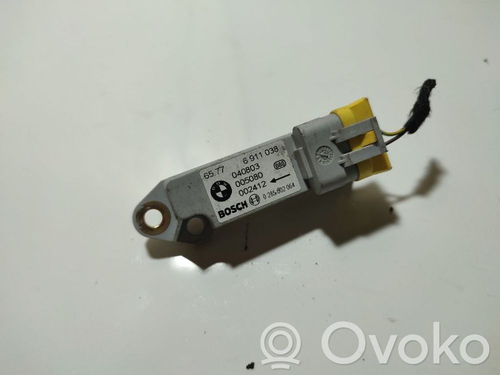 Czujnik uderzenia Airbag   6577,002412,005080,0285002064,040803,6577,6577,6911038