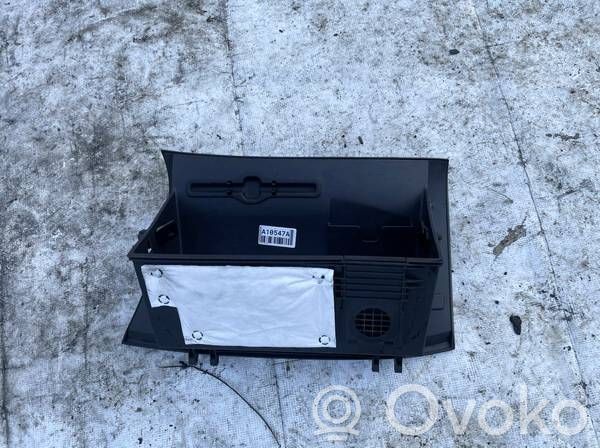 Guantera   845102R010,845102R010,845102R010,845102R010
