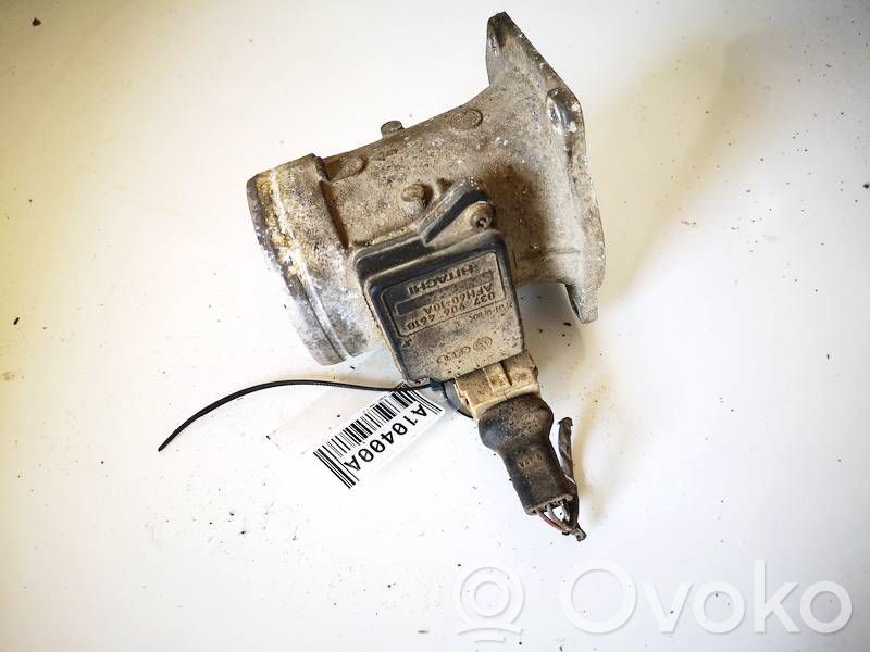 Volkswagen PASSAT B4 Debitmetru aer 