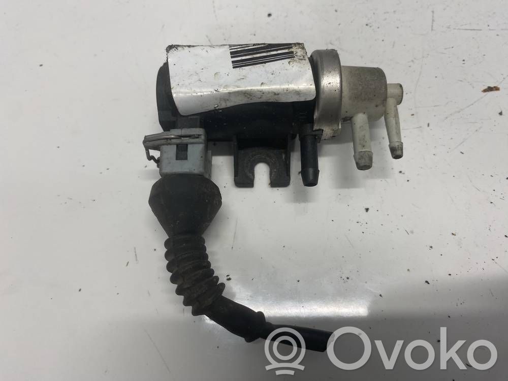 Zawór podciśnienia / Elektrozawór turbiny   6D0906627B,72190345,6D0906627B,72190345