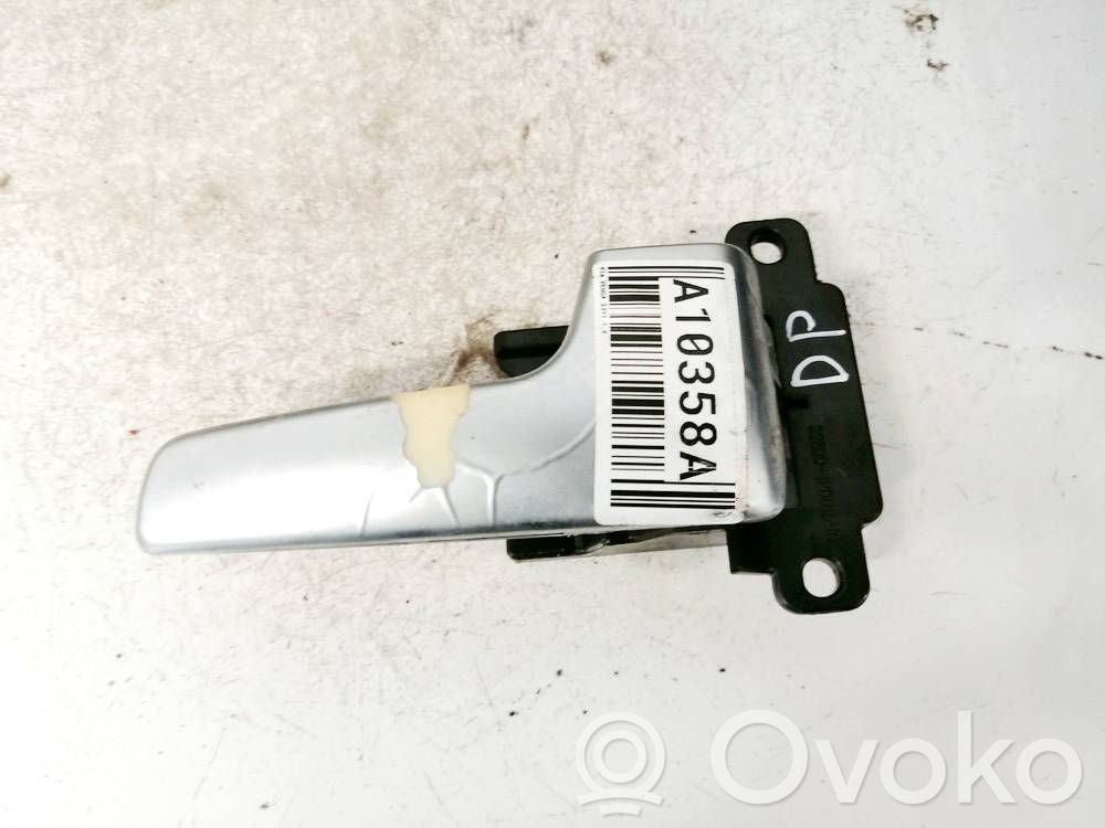 KIA Venga Manecilla interna puerta delantera 
